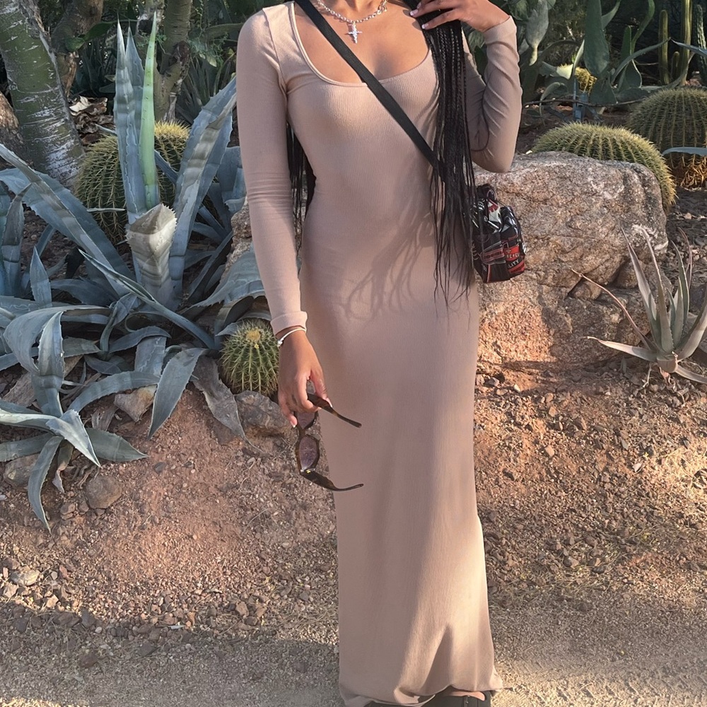 Square neck long sleeve maxi dress